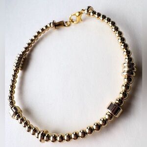Elegant Gold Beaded Bracelet
